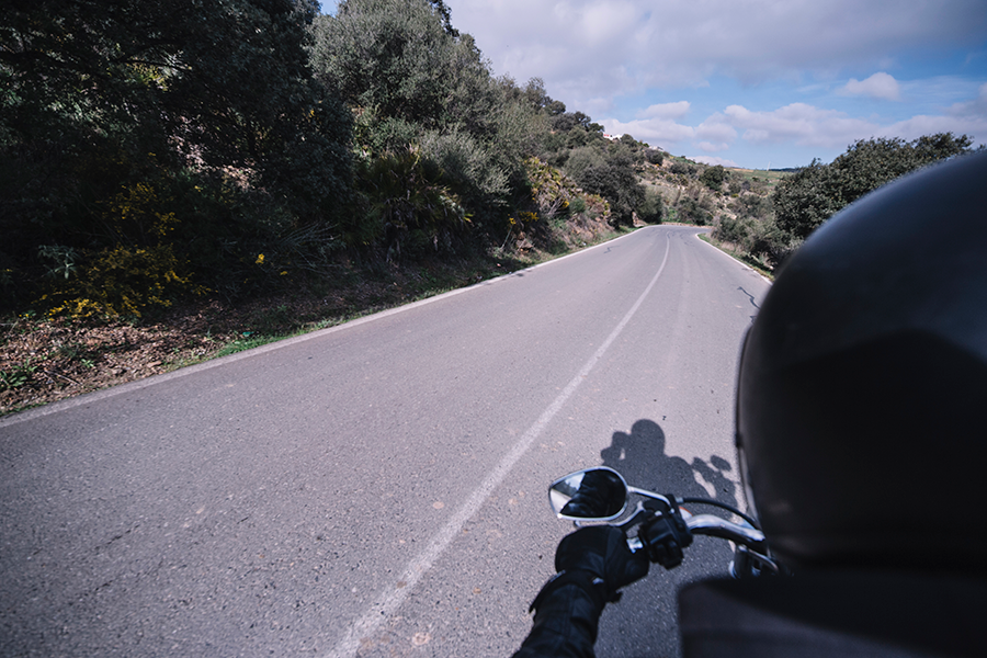 Descubre la Emoción de Andalucía en Moto: Las Mejores Rutas